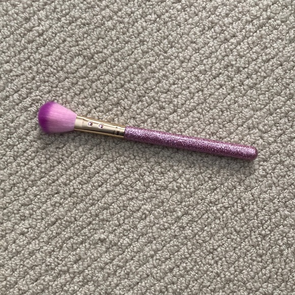 Slmissglam Beauty Other - NEW Slmissglam Beauty Makeup Brush Sparkly Pink Ombré Powder Tool NWOT